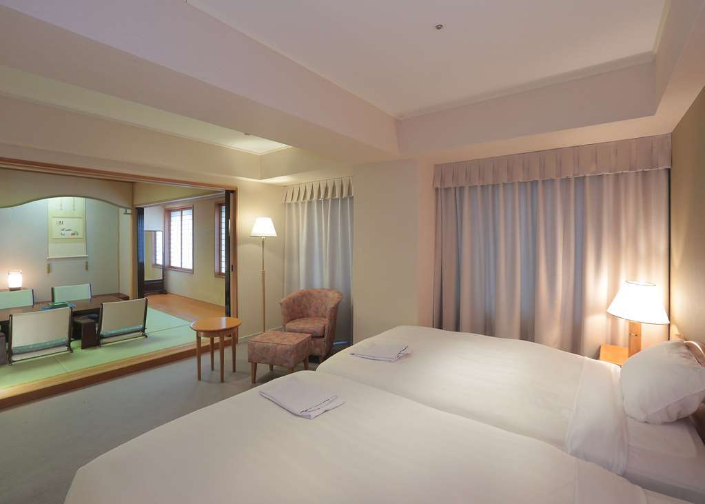 Hotel Fujita فوكوي الغرفة الصورة